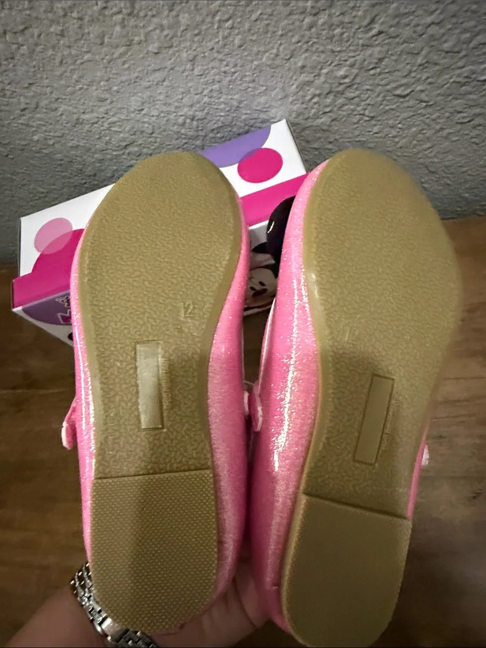 Disney Minnie Mouse Sparkle Pink Bow Mary Janes size 12